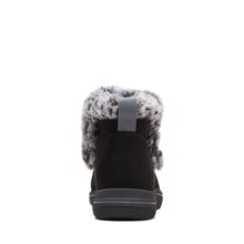Breeze Fur Black