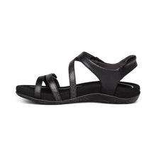 Jess Adjustable Quarter Strap