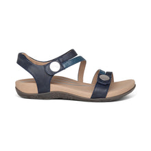 Jess Adjustable Quarter Strap