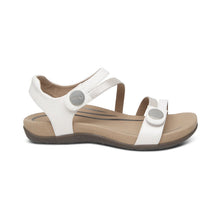 Jess Adjustable Quarter Strap