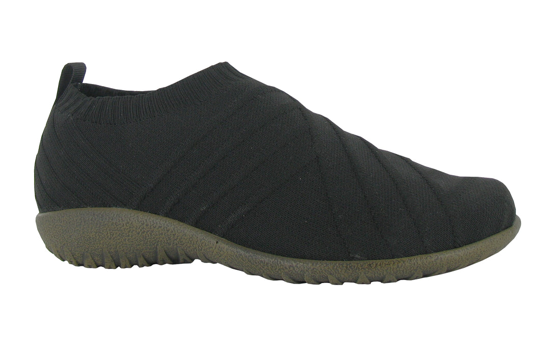Okahu Black Knit