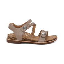 Jenn Quarter Strap Sandal