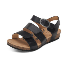 Lilly Adjustable Quarter Strap Sandal Black